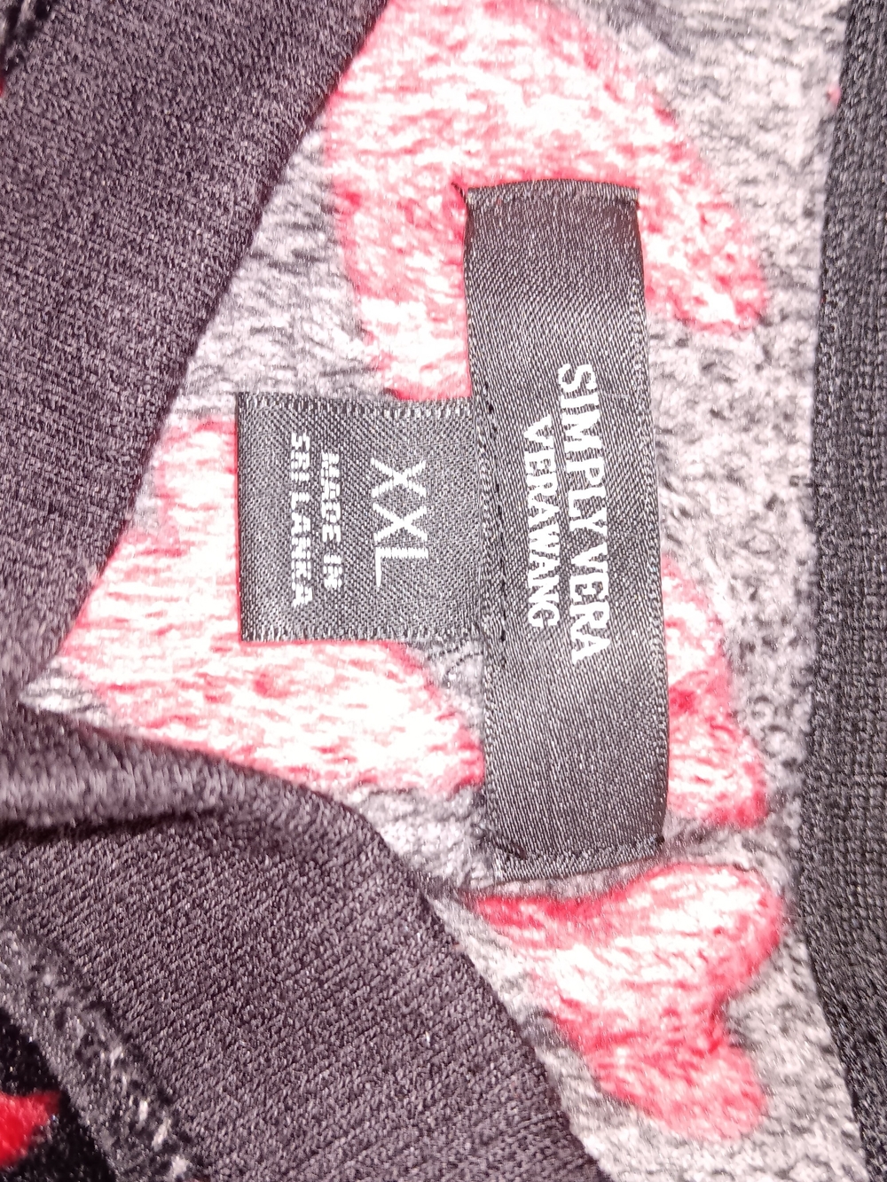Simply Vera Vera Wang Black Velvet Pajama Set with Red Heart Print - Picture 4 of 4